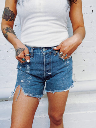 Vintage Levi’s Denim Shorts Sz 26”