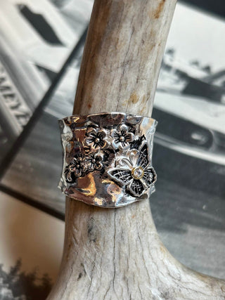 Butterfly Floral Ring
