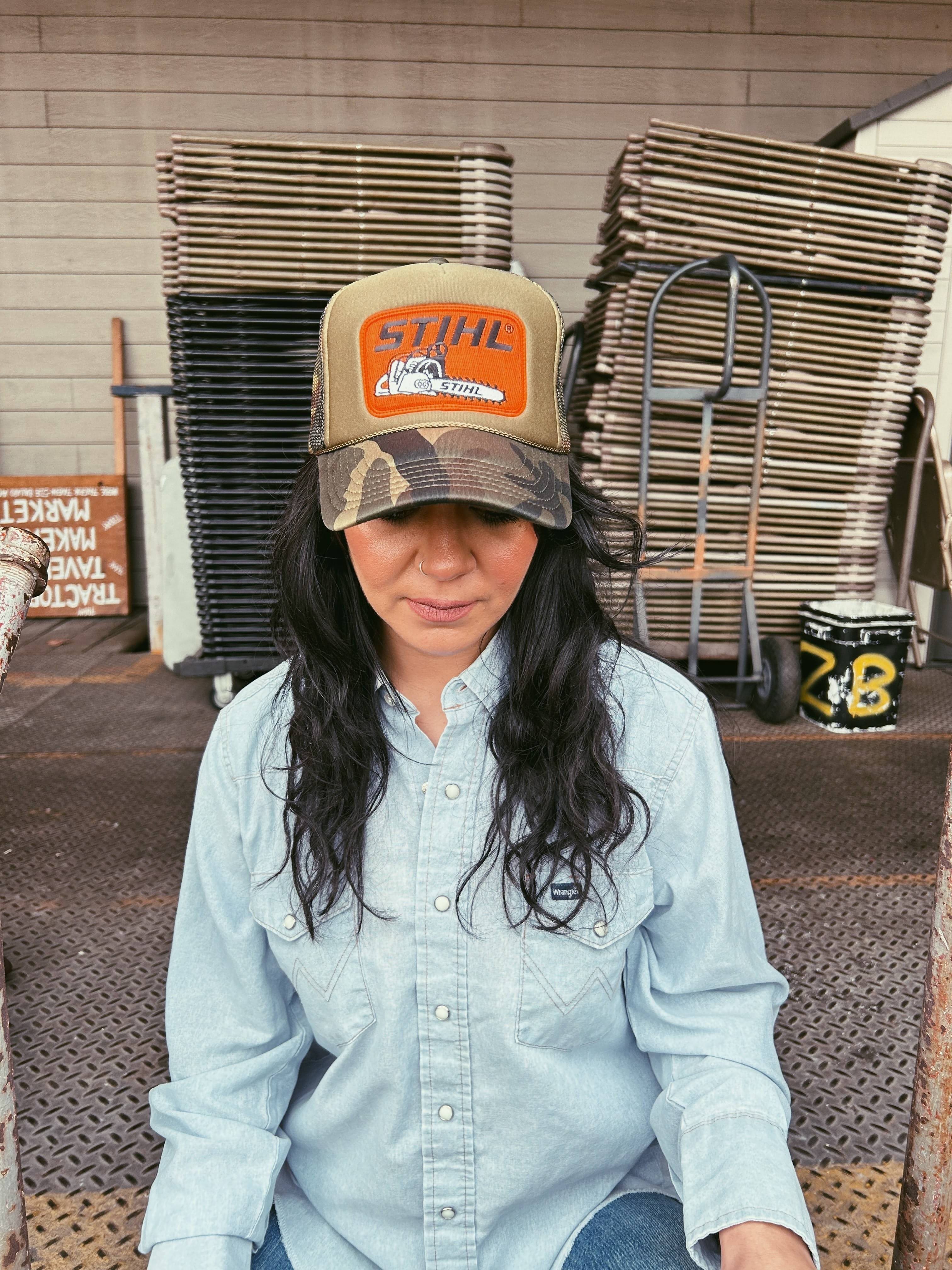 Stihl top trucker hat