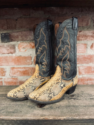 Nocona sales boots snakeskin