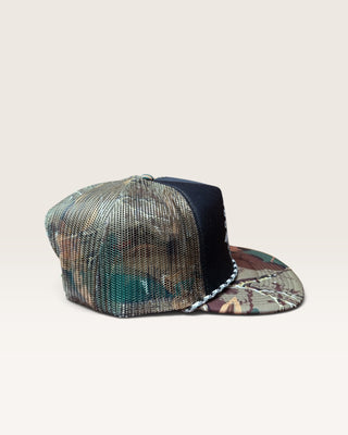 Gold Dogs Western Wear Flat BillTrucker Hat