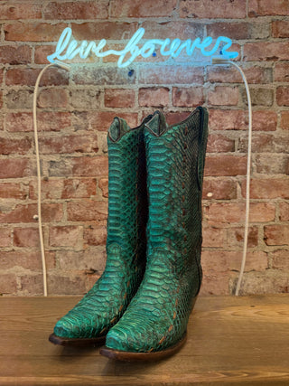 Coral Women’s Cowboy Boots Size 9