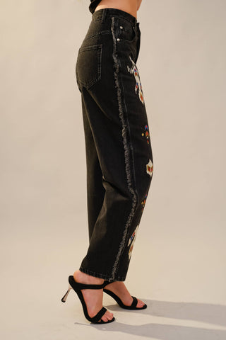 Soñora Embroidered Fringe Jeans