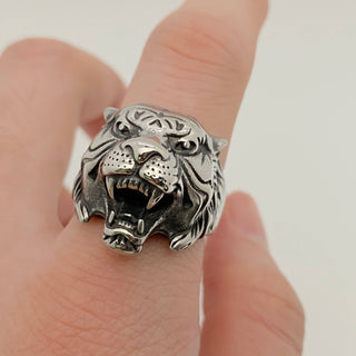 Eye Of The Tiger Biker Ring