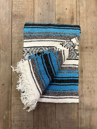 Classic Falsa Blanket